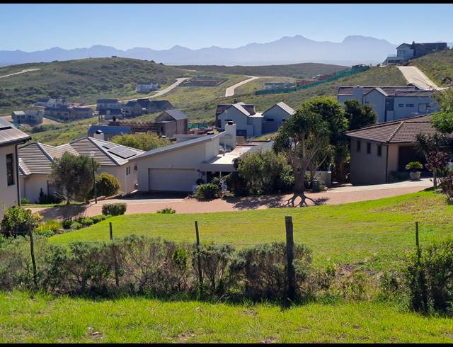 593M² VACANT LAND FOR SALE IN MONTE CHRISTO